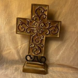 Southern Living at Home Resin and Metal Cross